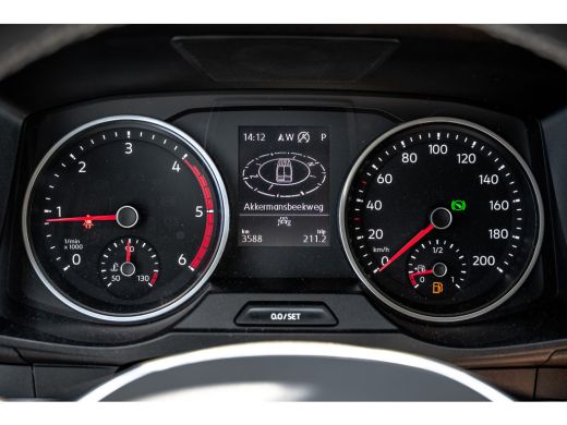 Volkswagen Crafter 2.0 TDI L4H3 | 177 PK | Automaat | LED | Camera | Carplay | Cruise | PDC | Airco | Trekhaak ActivLease financial lease