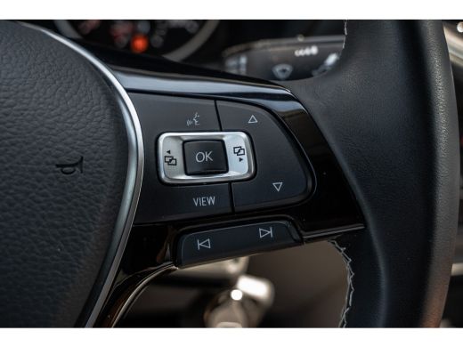 Volkswagen Crafter 2.0 TDI L4H3 | 177 PK | Automaat | LED | Camera | Carplay | Cruise | PDC | Airco | Trekhaak ActivLease financial lease