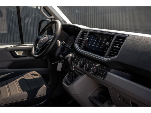 Volkswagen Crafter 2.0 TDI L4H3 | 177 PK | Automaat | LED | Camera | Carplay | Cruise | PDC | Airco | Trekhaak ActivLease financial lease
