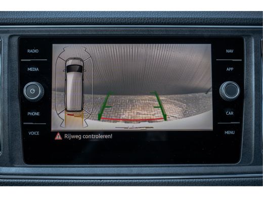 Volkswagen Crafter 2.0 TDI L4H3 | 177 PK | Automaat | LED | Camera | Carplay | Cruise | PDC | Airco | Trekhaak ActivLease financial lease