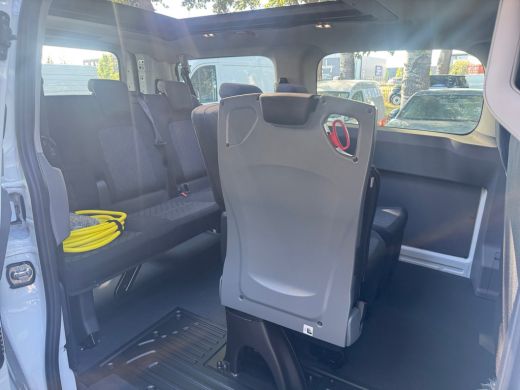 Volkswagen e-Transporter 32 L1 Life 64 kWh 136PK Taxi ombouw | Prijs incl taxi ombouw incl btw ActivLease financial lease