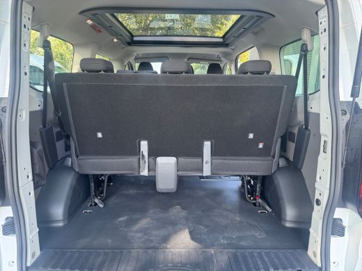 Volkswagen e-Transporter 32 L1 Life 64 kWh 136PK Taxi ombouw | Prijs incl taxi ombouw ActivLease financial lease