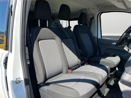 Volkswagen e-Transporter Edition | UNIEK! | Dubbele cabine | 6zits | Trekhaakvoorbereiding | Side Assist | ActivLease financial lease