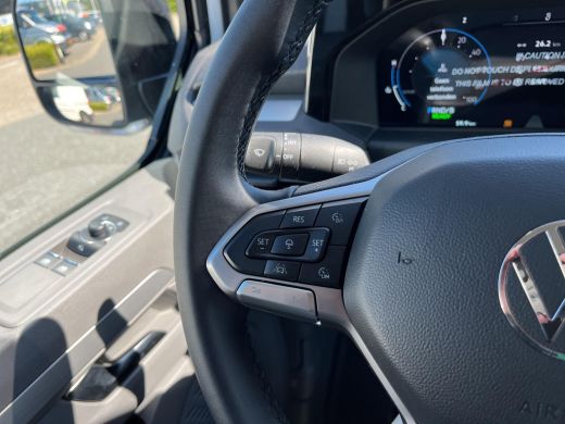 Volkswagen e-Transporter Edition | UNIEK! | Dubbele cabine | 6zits | Trekhaakvoorbereiding | Side Assist | ActivLease financial lease