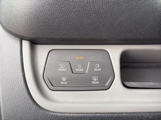 Volkswagen ID. Buzz Cargo Cargo 77 kWh | deuren achter | ACC | Clima | PDC | ActivLease financial lease