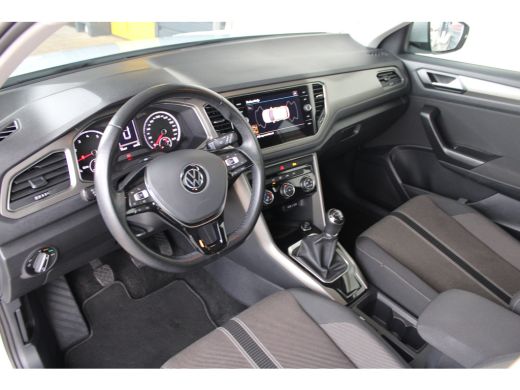 Volkswagen T-Roc 1.0 TSI Style | Camera | Navi | Apple Carplay/ Android Auto | Adaptieve cruise control | ActivLease financial lease