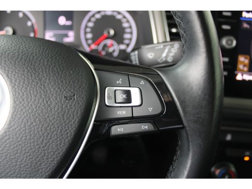 Volkswagen T-Roc 1.0 TSI Style | Camera | Navi | Apple Carplay/ Android Auto | Adaptieve cruise control | ActivLease financial lease