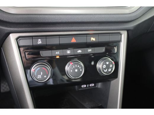 Volkswagen T-Roc 1.0 TSI Style | Camera | Navi | Apple Carplay/ Android Auto | Adaptieve cruise control | ActivLease financial lease