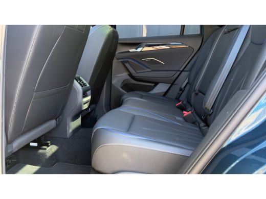 Volkswagen Tiguan 1.5 TSI 272pk eHybrid R-Line | R-Line | Panodak | Trekhaak | Carplay | 360 Camera | ActivLease financial lease