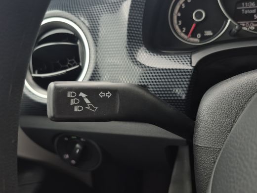 Volkswagen up! 1.0 Airco | Lane assist | DAB | Bluetooth | 5-deurs | ActivLease financial lease