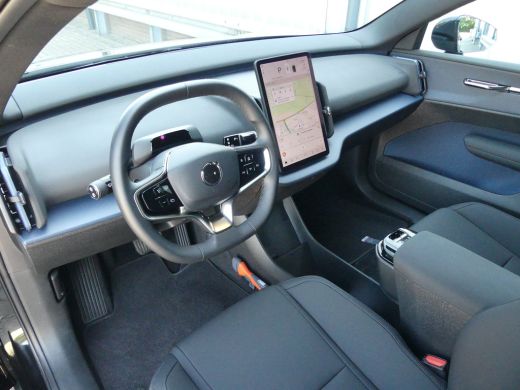 Volvo  EX30 Single Motor Core 51 kWh | CAMERA | ADAPTIVE CRUISE | DODEHOEKDETECTIE | PARKEERSENSOREN | APPLE ... ActivLease financial lease