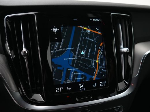 Volvo  S60 T8 Recharge AWD Plus Dark | Long Range | 455pk | 360&deg; Camera | Privacy Glass | 19" | Elek bestuur... ActivLease financial lease