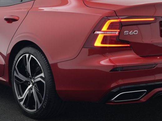 Volvo  S60 T8 Recharge AWD Plus Dark | Long Range | 455pk | 360&deg; Camera | Privacy Glass | 19" | Elek bestuur... ActivLease financial lease