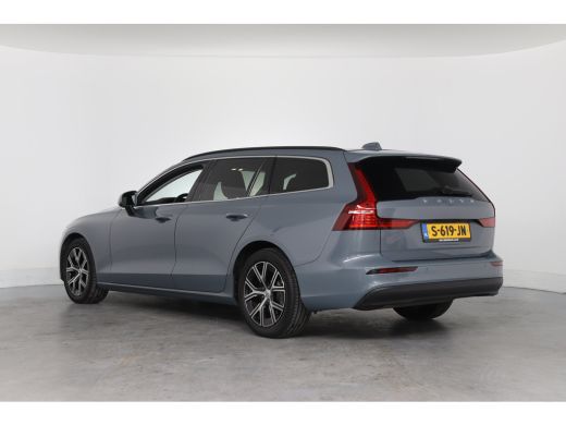 Volvo  V60 2.0 B4 Core | LED | Stoel/Stuurverwarming | Cruise Adaptive | Clima | Camera | Navi | keyless | B... ActivLease financial lease