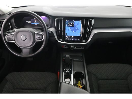 Volvo  V60 2.0 B4 Core | LED | Stoel/Stuurverwarming | Cruise Adaptive | Clima | Camera | Navi | keyless | B... ActivLease financial lease