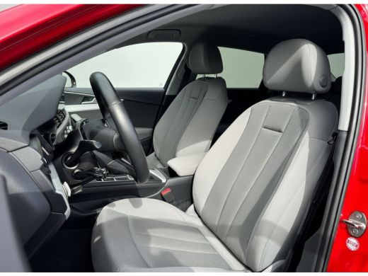 Audi A4 Avant 35 TFSI 2.0 150PK PRO LINE CAMERA/LED/NAVI/KEY-LESS ActivLease financial lease