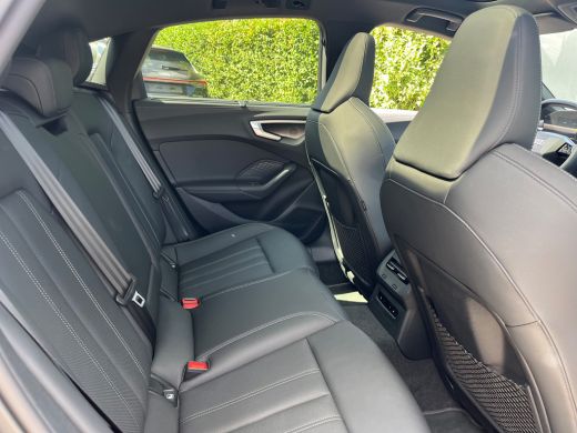 Audi A5 Limousine 2.0 e-hybrid quattro S edition Competition | 367 PK competition | Stoelventilatie | Dem... ActivLease financial lease