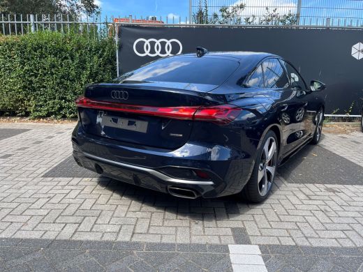 Audi A5 Limousine 2.0 e-hybrid quattro S edition Competition | 367 PK competition | Stoelventilatie | Dem... ActivLease financial lease