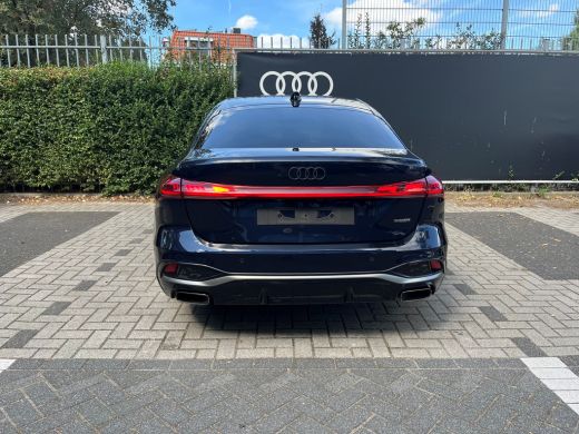 Audi A5 Limousine 2.0 e-hybrid quattro S edition Competition | 367 PK competition | Stoelventilatie | Dem... ActivLease financial lease