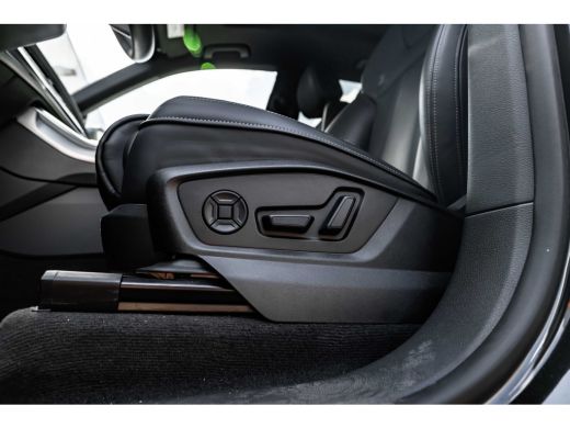 Audi Q8 55 TFSI e quattro Pro Line S 394 PK | Trekhaak | Panoramadak | Geheugen stoelen | Head-up ActivLease financial lease