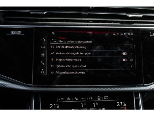 Audi Q8 55 TFSI e quattro Pro Line S 394 PK | Trekhaak | Panoramadak | Geheugen stoelen | Head-up ActivLease financial lease