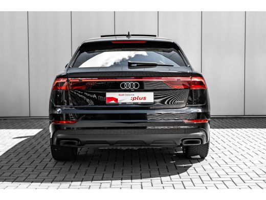 Audi Q8 55 TFSI e quattro Pro Line S 394 PK | Trekhaak | Panoramadak | Geheugen stoelen | Head-up ActivLease financial lease