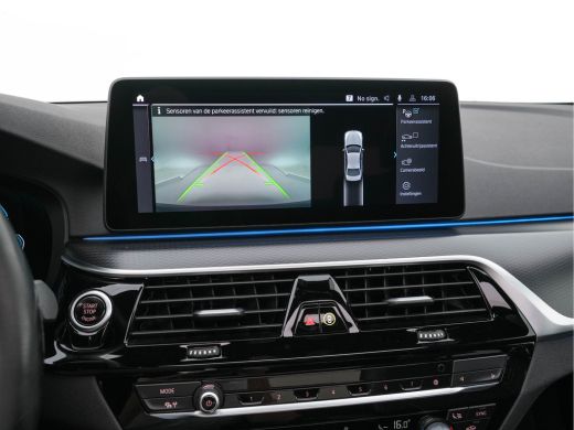 BMW 5 Serie 530e Business Edition Plus (Plug-in) (INCL.BTW) *PANO | HEAD-UP | LEATHER | FULL-LED | MEMORY-PAC... ActivLease financial lease