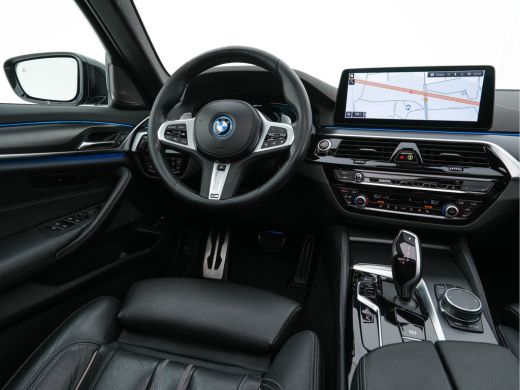 BMW 5 Serie 530e Business Edition Plus (Plug-in) (INCL.BTW) *PANO | HEAD-UP | LEATHER | FULL-LED | MEMORY-PAC... ActivLease financial lease