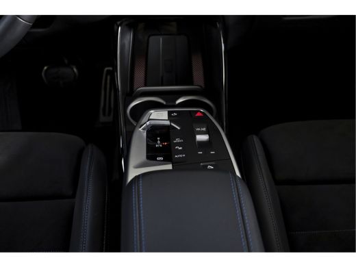 BMW X1 xDrive25e 245 PK M-Sport | Premium Pack | Cruise | Dig. Cockpit | Stoelverw. | PDC | Camera | NAV... ActivLease financial lease