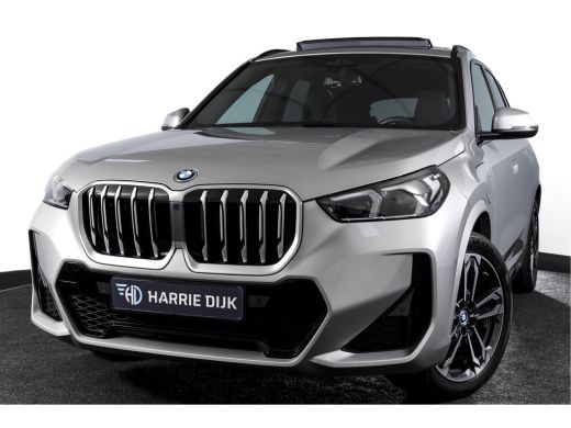 BMW X1 xDrive25e 245 PK M-Sport | Premium Pack | S/K-Panodak | Elek. Trekhaak | Dig. Cockpit | Cruise | ... ActivLease financial lease