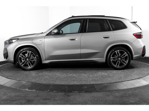 BMW X1 xDrive25e 245 PK M-Sport | Premium Pack | S/K-Panodak | Elek. Trekhaak | Dig. Cockpit | Cruise | ... ActivLease financial lease