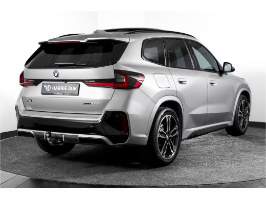 BMW X1 xDrive25e 245 PK M-Sport | Premium Pack | S/K-Panodak | Elek. Trekhaak | Dig. Cockpit | Cruise | ... ActivLease financial lease