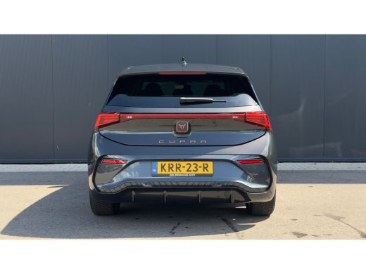 CUPRA Born 231pk Copper Edition 62 kWh | 360 Camera | Alcantara Bekleding | Adaptive Cruise | Keyless | Verw... ActivLease financial lease