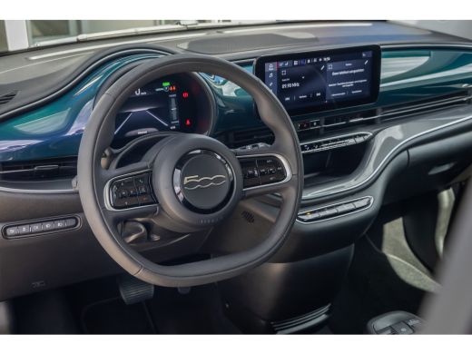Fiat 500 Urban 42 kWh | Stoelverwarming | Achteruitrijcamera | Apple Carplay/Android Auto | Keyless | Park... ActivLease financial lease