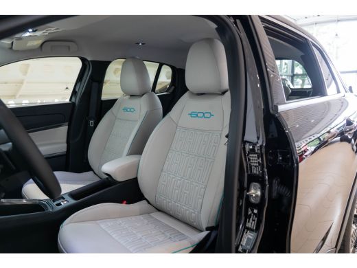Fiat 600 1.2 Hybrid 145PK La Prima | Tot 8 Jaar Garantie | Camera | El. Achterklep | Navigatie | Stoelverw... ActivLease financial lease