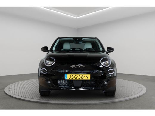Fiat 600 1.2 Hybrid 145PK La Prima | Tot 8 Jaar Garantie | Camera | El. Achterklep | Navigatie | Stoelverw... ActivLease financial lease