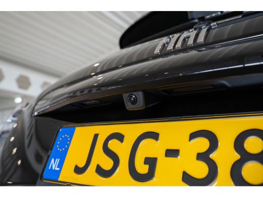 Fiat 600 1.2 Hybrid 145PK La Prima | Tot 8 Jaar Garantie | Camera | El. Achterklep | Navigatie | Stoelverw... ActivLease financial lease