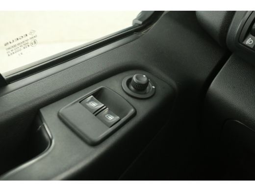 Fiat Talento 2.0 MultiJet 145PK L2H1 | Airco | Cruise | Camera | Navi | Trekhaak | 3 Zits | Parkeersens. ActivLease financial lease