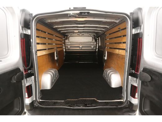 Fiat Talento 2.0 MultiJet 145PK L2H1 | Airco | Cruise | Camera | Navi | Trekhaak | 3 Zits | Parkeersens. ActivLease financial lease