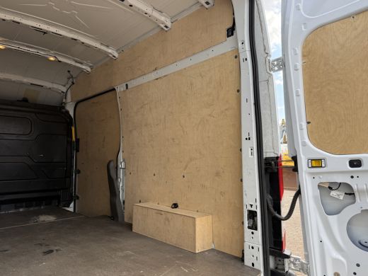 Ford E-Transit 68kWh 184PK L3H3 317km WLTP 98.5% (SOH) BEV Snelladen 360&deg; Camera Climate Control Cruise Control ... ActivLease financial lease