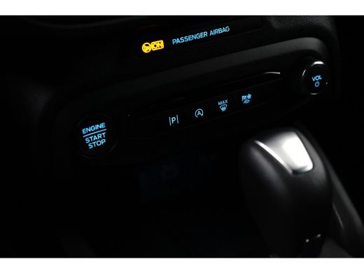 Ford Focus 1.0 EcoBoost Hybrid ST Line | Cruise Control | Winterpack | Parkeersensoren Voor/Achter | Apple C... ActivLease financial lease