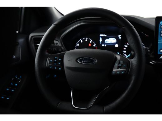 Ford Focus 1.0 EcoBoost Hybrid ST Line | Cruise Control | Winterpack | Parkeersensoren Voor/Achter | Apple C... ActivLease financial lease