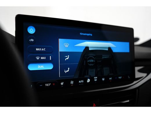 Ford Focus 1.0 EcoBoost Hybrid ST Line | Cruise Control | Winterpack | Parkeersensoren Voor/Achter | Apple C... ActivLease financial lease