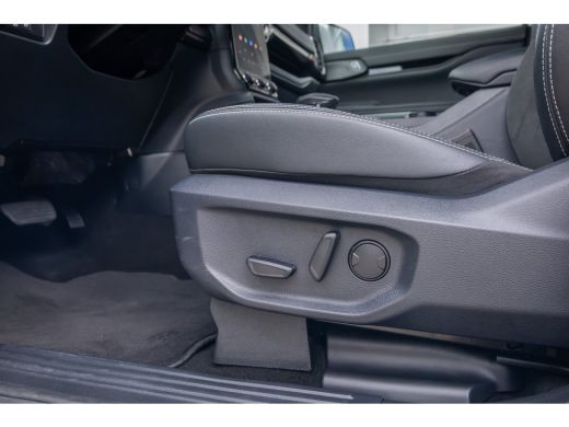 Ford Ranger Plug-in-Hybrid Stormtrak e-4WD | Adaptive cruisecontrol (Adaptive Cruise Control) | Audio-navigat... ActivLease financial lease