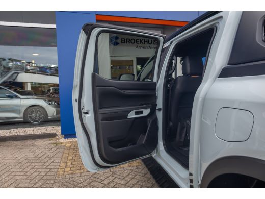 Ford Ranger Plug-in-Hybrid Stormtrak e-4WD | Adaptive cruisecontrol (Adaptive Cruise Control) | Audio-navigat... ActivLease financial lease