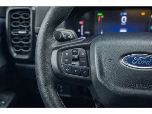Ford Ranger Plug-in-Hybrid Stormtrak e-4WD | Adaptive cruisecontrol (Adaptive Cruise Control) | Audio-navigat... ActivLease financial lease