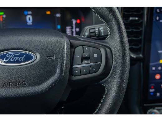 Ford Ranger Plug-in-Hybrid Stormtrak e-4WD | Adaptive cruisecontrol (Adaptive Cruise Control) | Audio-navigat... ActivLease financial lease