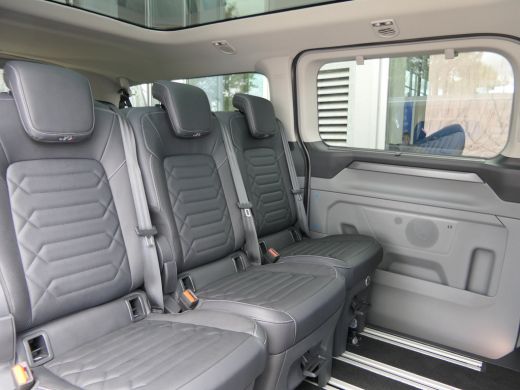 Ford Transit Custom Tourneo 340 2.5 PHEV L2H1 Titanium X | Luxury | Panoramadak | 360 Camera | AGR Stoel | Leder | Ad... ActivLease financial lease