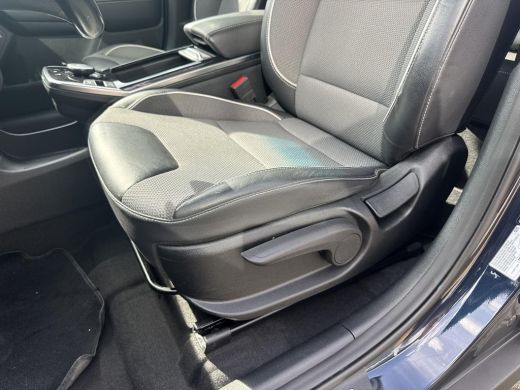 Kia e-Niro DynamicLine 64 kWh Navigatie Camera ActivLease financial lease