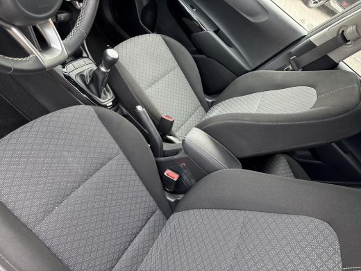 Kia Picanto 1.0 DPI DynamicPlusLine | 15 inch | LED | Camera | Navi | CarPlay ActivLease financial lease